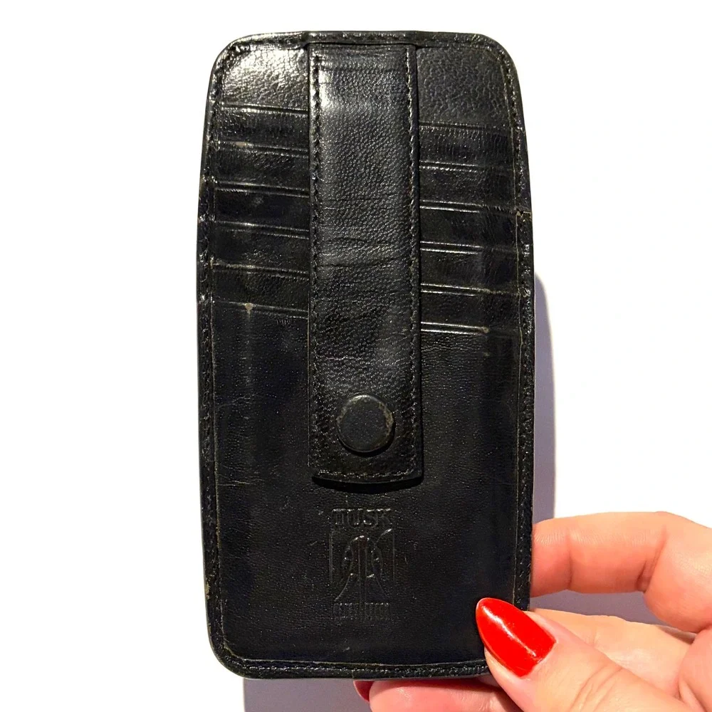 Tusk slim profile
